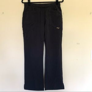 Careisma Black Pants/scrubs | Measurements in bio!